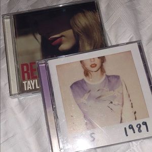 Taylor swift CD bundle!